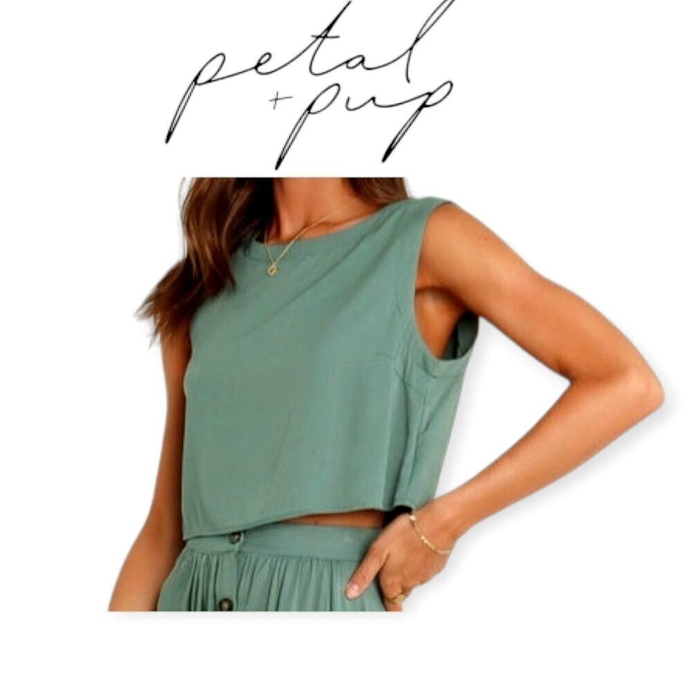 Petal & Pup Sage Green Ava Keyhole Cropped Tank Top Sleeveless Summer Top 0